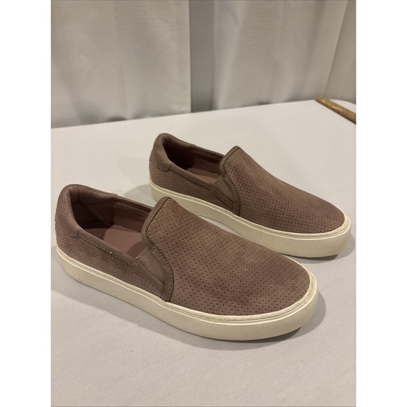 UGG Shoes - UGG Suede Leather Women Size 9 Dusty Rose Pink Flat Slip On Shoes